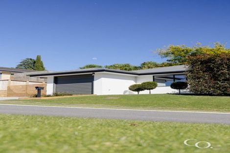 Photo of property in 6 Avon Rise, Welcome Bay, Tauranga, 3112