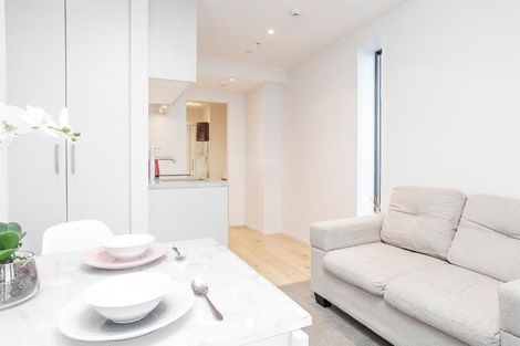 Photo of property in Queen's Residences, 2004/8 Airedale Street, Auckland Central, Auckland, 1010