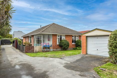 Photo of property in 1/14 Shaftesbury Street, Avonhead, Christchurch, 8042
