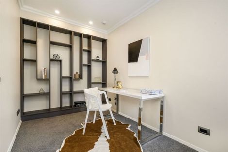 Photo of property in 15 Kemble Place, Flagstaff, Hamilton, 3210