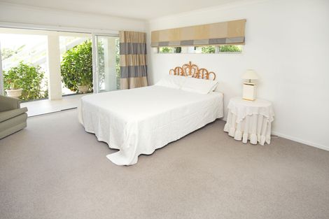 Photo of property in 150 Pacific Parade, Army Bay, Whangaparaoa, 0930