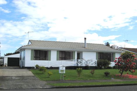 Photo of property in 27 Rimu Street, Levin, 5510
