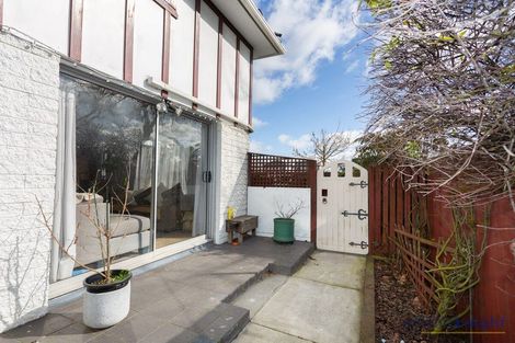 Photo of property in 4/33 Aldwins Road, Phillipstown, Christchurch, 8062