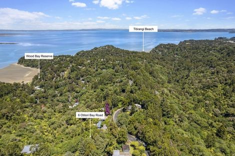 Photo of property in 6 Otitori Bay Road, Titirangi, Auckland, 0604