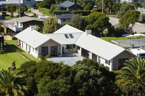 Photo of property in 13 Beach Cove, Wainui, Gisborne, 4010