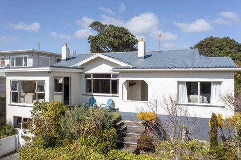 Photo of property in 383 Saint Aubyn Street, Moturoa, New Plymouth, 4310
