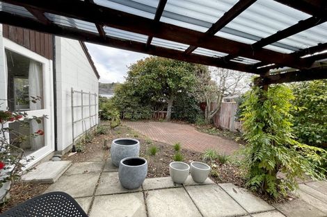 Photo of property in 5 Raekura Place, Redcliffs, Christchurch, 8081