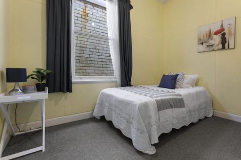 Photo of property in 15 Cochrane Street, Mornington, Dunedin, 9011