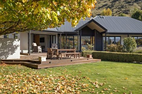 Photo of property in 5 Gretton Way, Lower Shotover, Queenstown, 9371