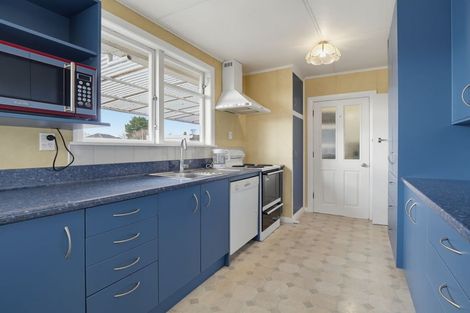Photo of property in 18 Wakefield Street, Awapuni, Palmerston North, 4412