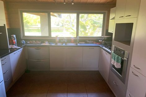 Photo of property in 9 Francesco Drive, Karaka, Papakura, 2113