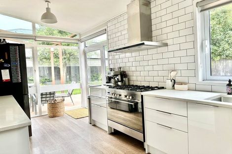 Photo of property in 57 Grahams Road, Burnside, Christchurch, 8041