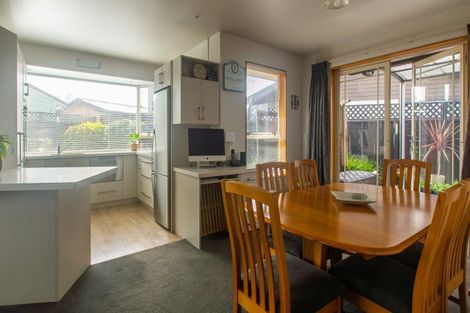 Photo of property in 5 Rochfort Place, Westport, 7825