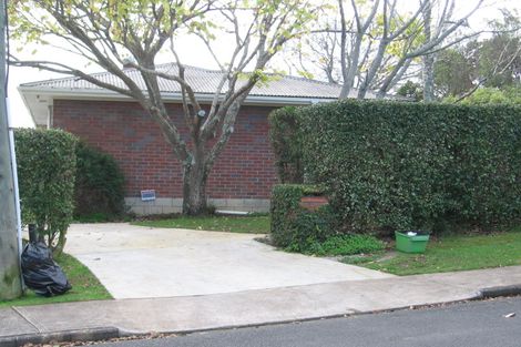 Photo of property in 31 O'halloran Road, Howick, Auckland, 2014