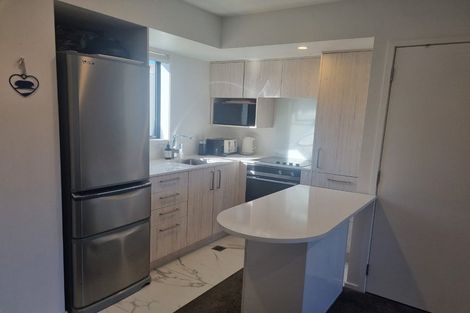 Photo of property in 4/45 Vera Road, Te Atatu South, Auckland, 0610