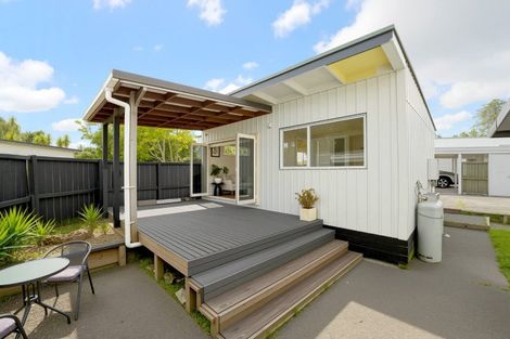 Photo of property in 3/176 Henderson Valley Road, Henderson, Auckland, 0612