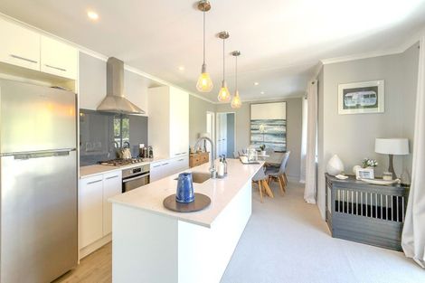 Photo of property in 100 Kon Tiki Road, Whiritoa, Whangamata, 3691