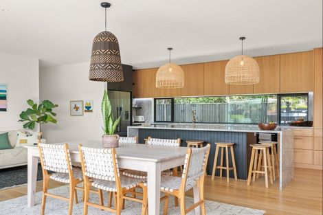 Photo of property in 17 Sandy Cove, Wainui, Gisborne, 4010