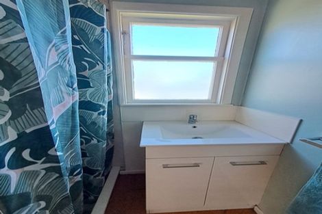 Photo of property in 20 William Street, Waikanae Beach, Waikanae, 5036