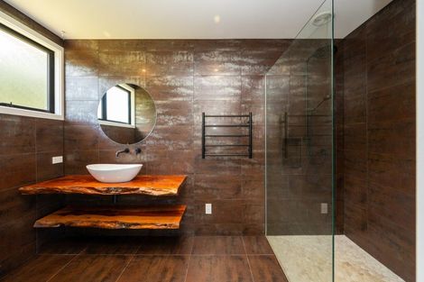 Photo of property in 1995 Waimarama Road, Waimarama, 4294