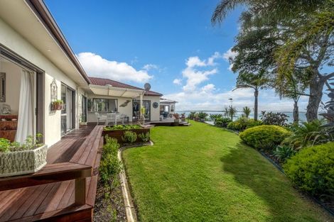 Photo of property in 26 Stevenson Way, Cockle Bay, Auckland, 2014