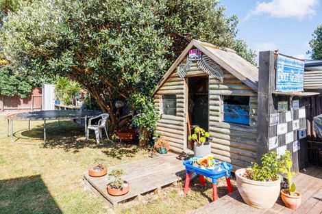 Photo of property in 29 Stillwater Place, Westbrook, Palmerston North, 4412