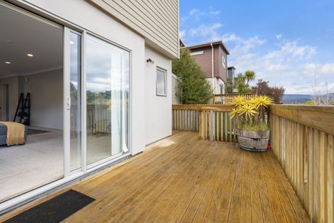 Photo of property in 82a Kirton Drive, Riverstone Terraces, Upper Hutt, 5018