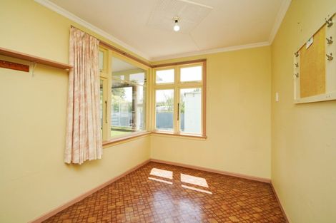 Photo of property in 11 Clifden Highway, Tuatapere, 9620