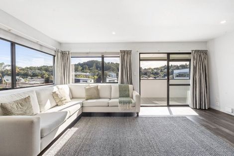 Photo of property in 15e Puriri Avenue, Orewa, 0931