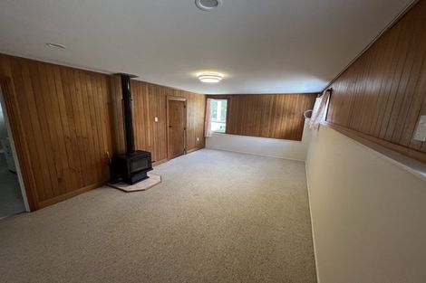 Photo of property in 27 Halberg Street, Glenfield, Auckland, 0629