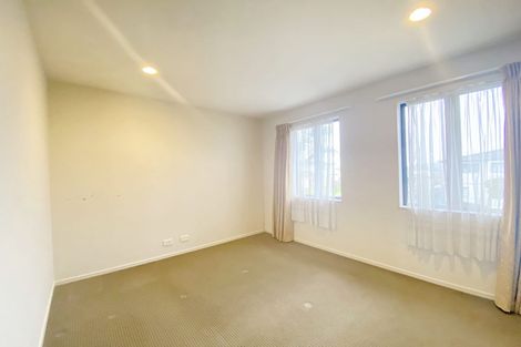 Photo of property in 60 Baverstock Road, Flat Bush, Auckland, 2016