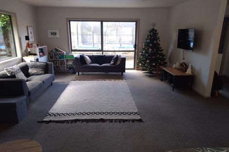 Photo of property in 30 Te Puia Drive, Aotea, Porirua, 5024