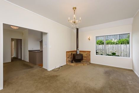 Photo of property in 12 Cambrian Street, Churton Park, Wellington, 6037