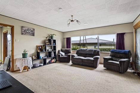 Photo of property in 224 Bridge Street, Eltham, 4322