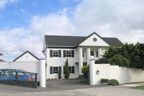 Photo of property in 7b Countess Close, Maupuia, Wellington, 6022