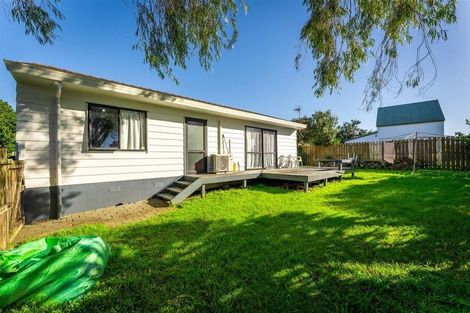 Photo of property in 1/22 Barneys Farm Road, Clendon Park, Auckland, 2103