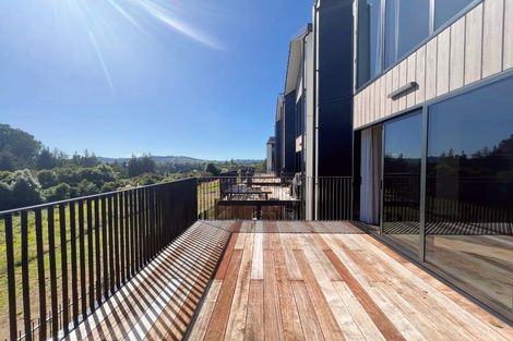 Photo of property in 23 Lakewood Lane, Cambridge, 3434