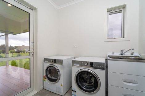 Photo of property in 18 Mervyn Brown Place, Solway, Masterton, 5810