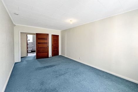 Photo of property in 3 Norris Grove, Taita, Lower Hutt, 5011