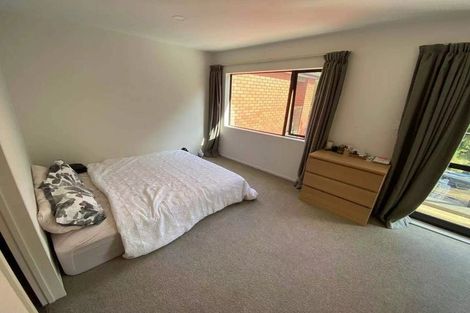 Photo of property in 10 Ti Kouka Lane, Sandringham, Auckland, 1025