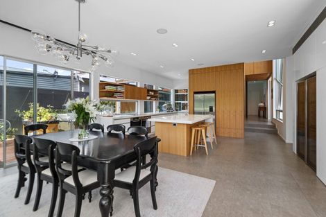 Photo of property in 53 Hawthorne Street, Strowan, Christchurch, 8052