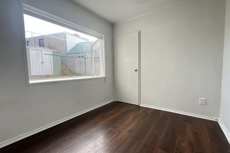 Photo of property in 25 Fearnley Grove, Albany, Auckland, 0632