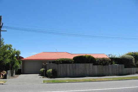 Photo of property in 265 Avonhead Road, Avonhead, Christchurch, 8042