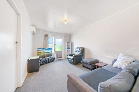 Photo of property in 5 Short Street, Manurewa East, Auckland, 2102