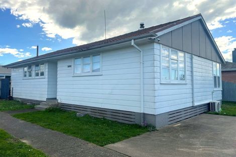 Photo of property in 17 Neal Crescent, Onekawa, Napier, 4110