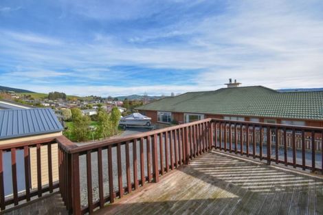 Photo of property in 10 Chatham Street, Waihola, Milton, 9073