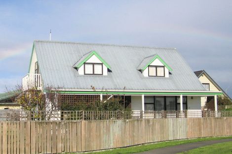 Photo of property in 9 Ted Harpur Place, Onekawa, Napier, 4110