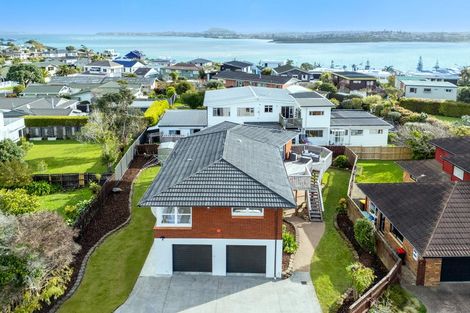 Photo of property in 17a Gulf Crest, Bucklands Beach, Auckland, 2012