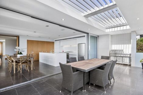 Photo of property in 71 Cliffs Road, Saint Clair, Dunedin, 9012