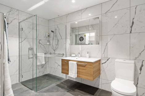 Photo of property in 14/30 Ambassador Glade, Orewa, 0931